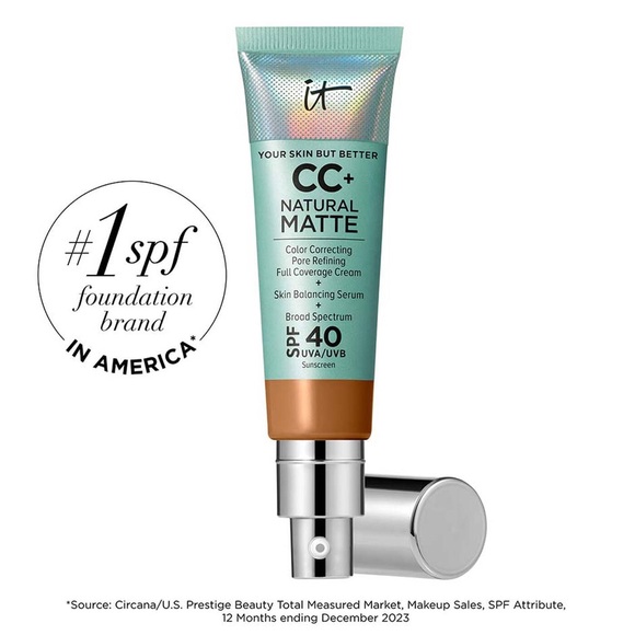 It Cosmetics CC+ Natural Matte Cream with SPF 40 - Picture 1 of 2